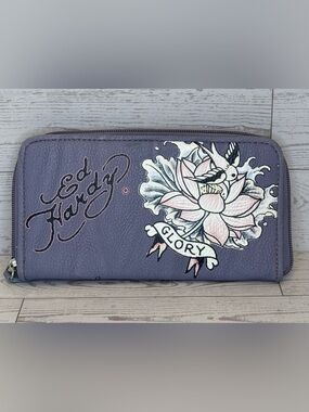 Ed Hardy Lotus and swallow “Glory” Tattoo design Wallet